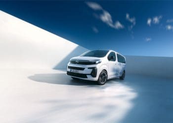 Opel abre encomendas para o novo Zafira Eletric e anuncia preço