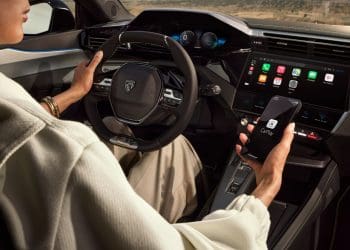 Peugeot reforça gama 408 com versão 100% elétrica