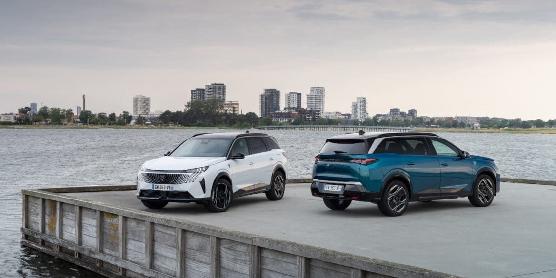 Peugeot abre encomendas e anuncia preços do novo 5008