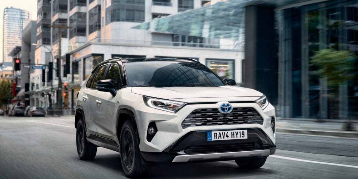 Toyota RAV4 comemora 30 anos