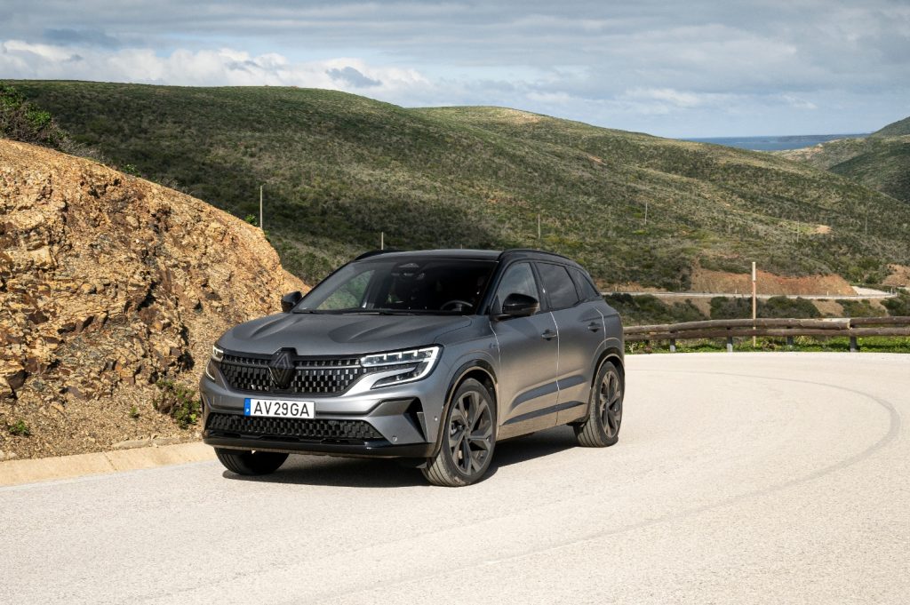 Testámos o Renault Austral Iconic Esprit Alpine um SUV de alto nível