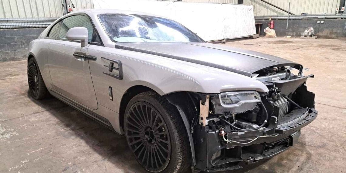 Destruido Rolls-Royce Wraith de Marcus Rashford comprado por mais de €200 000