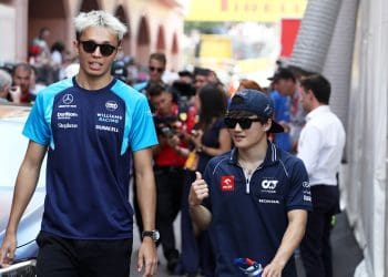 Alexander Albon é primeira opção da Red Bull para 2026