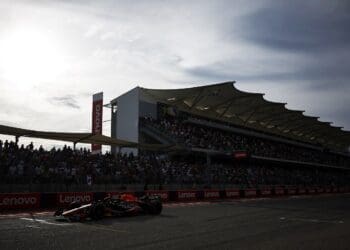 Max Verstappen «dizimou» oposição na corrida sprint do GP dos EUA