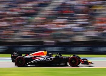 Pleno de Max Verstappen nos treinos do GP da Cidade do México; Alexander Albon surpreende