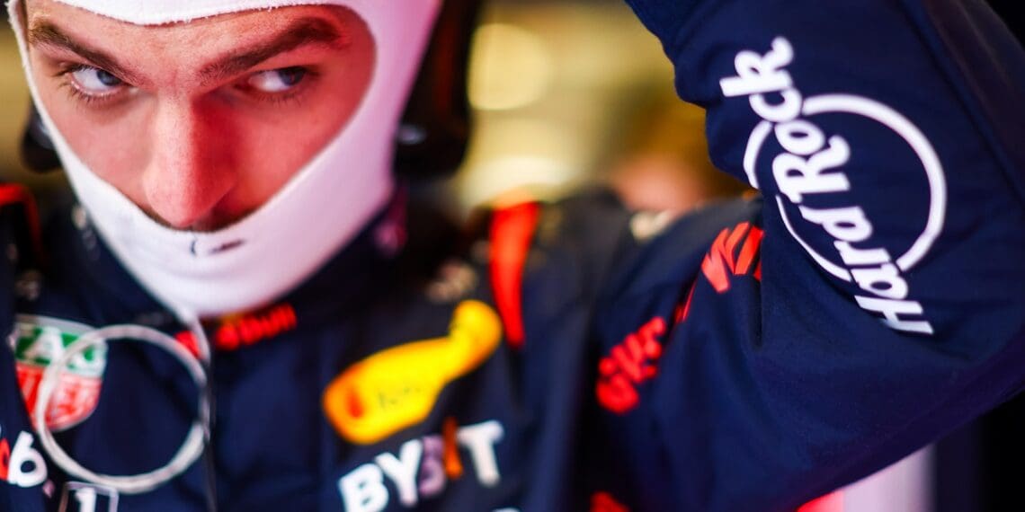 Max Verstappen: ‘Eles têm de se mexer; estão lentos e eu quero sair para a pista’
