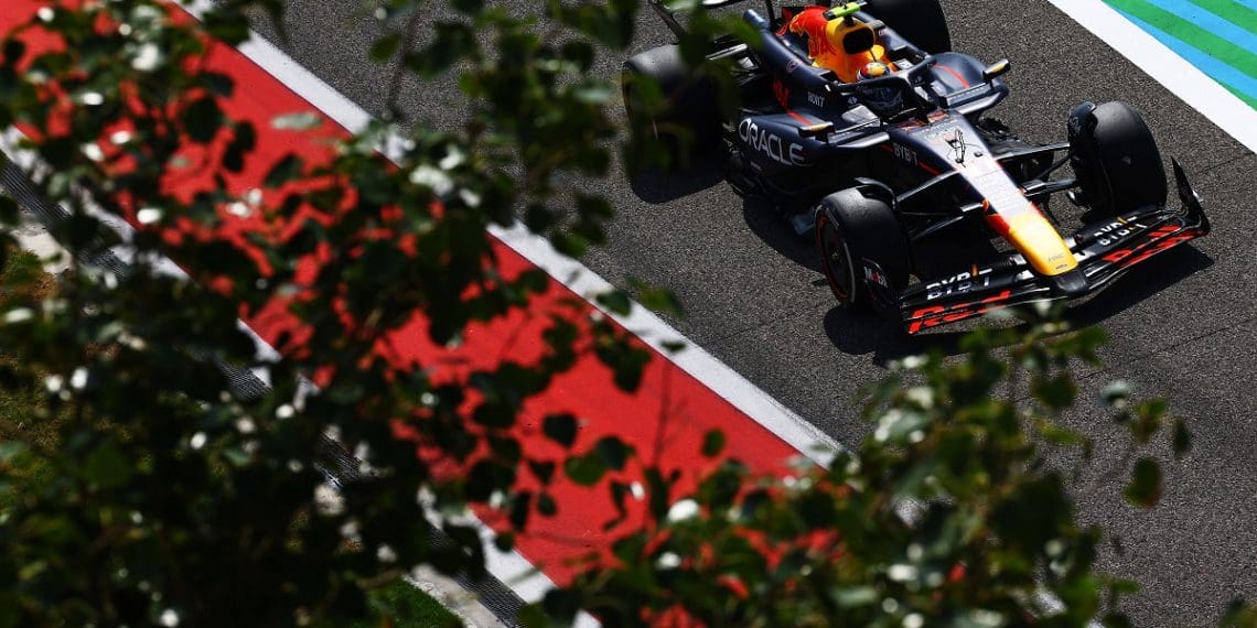 Sergio Pérez pode continuar na Red Bull em 2025: ‘Cabe-lhe a ele’, diz Helmut Marko