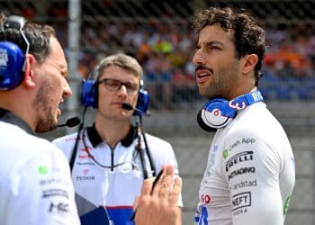 Daniel Ricciardo’s Red Bull Exit: Christian Horner Reveals Pressure from Helmut Marko since June