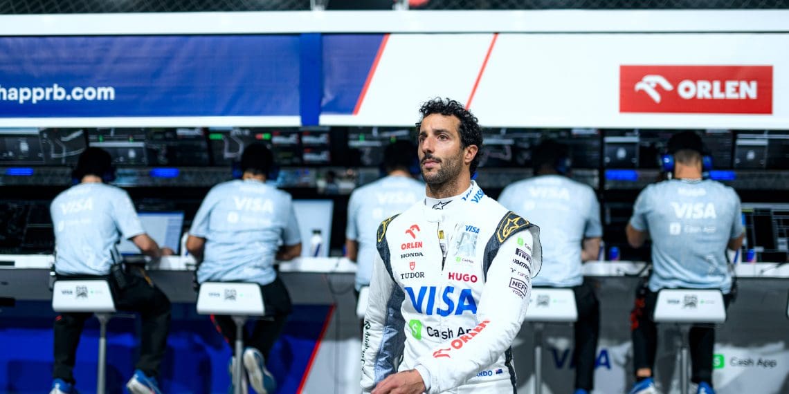 Lando Norris and Daniel Ricciardo Reunite in Red Bull Garage After Singapore GP Drama