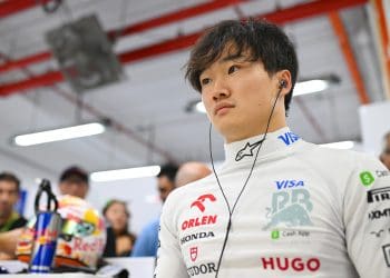 Liam Lawson’s Red Bull Hopes Threatened by Yuki Tsunoda in Final Races of 2024