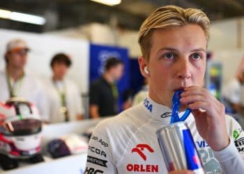 Lawson’s Audacious Return: From Back of the Grid to Top 10 Finish, Impressing Red Bull Brass