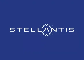 Stellantis Clings to 14-Brand Strategy Despite Industry Doubts and Potential Risks