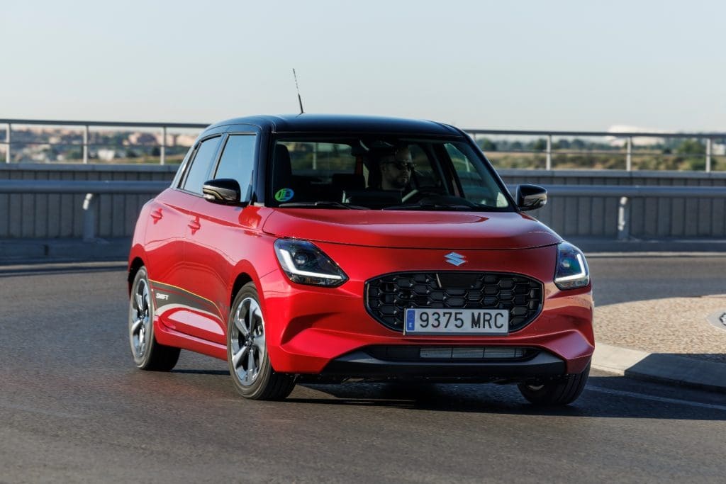 Nova geração do Suzuki Swift conquista prémio de “Carro do Ano” no Japão