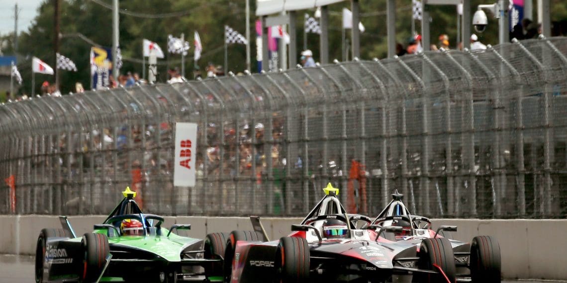 Formula E Dumps ‘Golden Lap’ Gimmick Amidst Backlash, Focuses on Return of Pit Stops