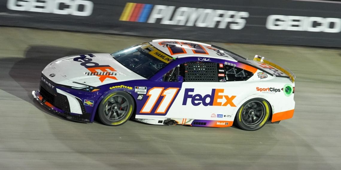 Denny Hamlin Admits Superspeedway Secret Tricks Are « Outdated » Ahead of Talladega Playoff Showdown