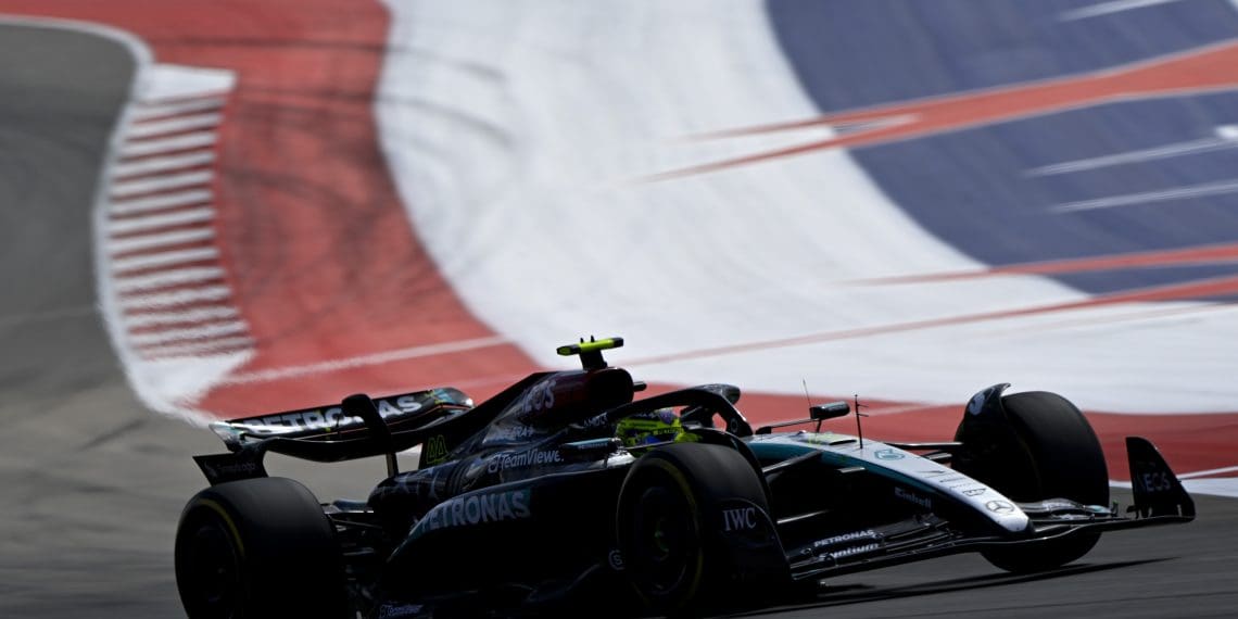 Hamilton Blasts F1’s ‘Grey Area’ Rules, Claims Verstappen’s Aggressive Tactics Are Shielded by Loopholes