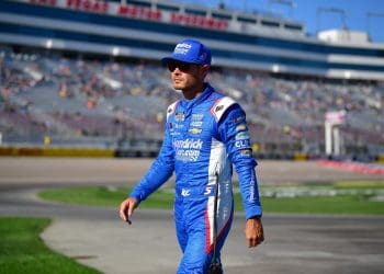 Kyle Larson vs. Max Verstappen: NASCAR Star Sparks Debate on Who’s the Ultimate Racing Talent