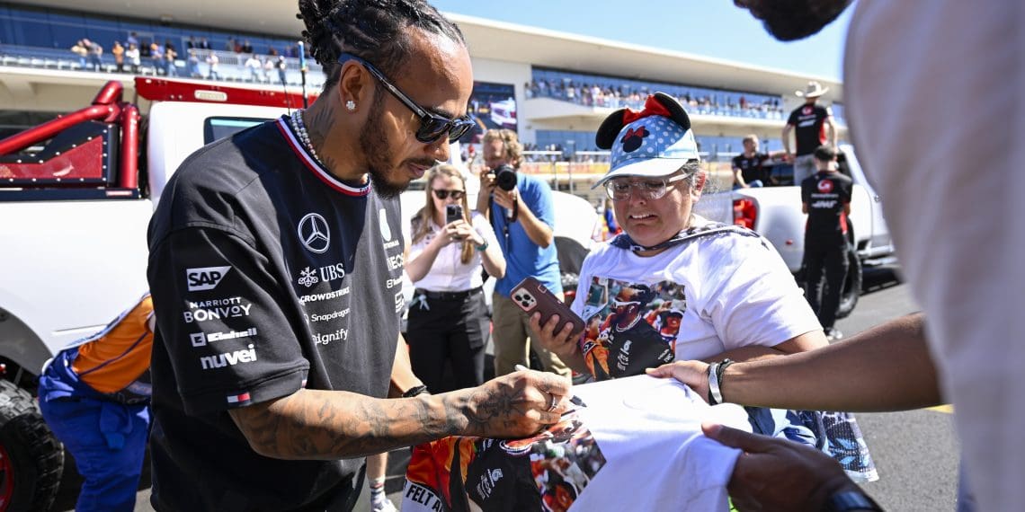 Villeneuve Warns: Hamilton’s Mindset Must Shift Before Ferrari Move