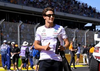 George Russell Praises Alonso’s Enduring F1 Spirit and Calls for FIA Consistency After Austin Controversy