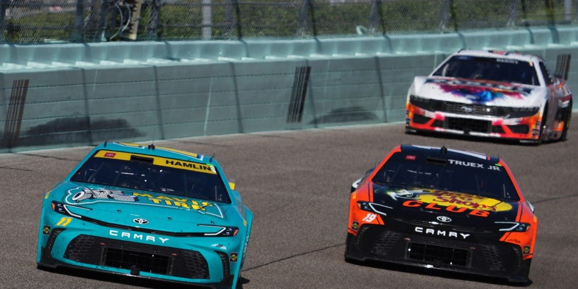 Hamlin’s Short-Run Struggles Hand Victory to Reddick, Leaving Homestead Disappointed but Determined