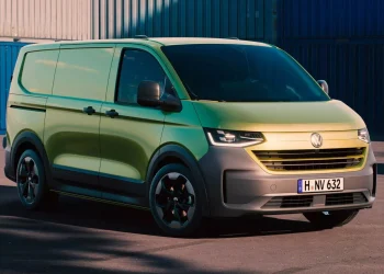 Volkswagen Unveils Seventh-Generation Transporter and Caravelle at IAA Transportation 2024