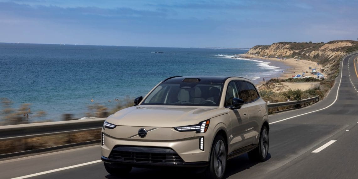 Volvo recua na ambição de ser 100% elétrica até 2030