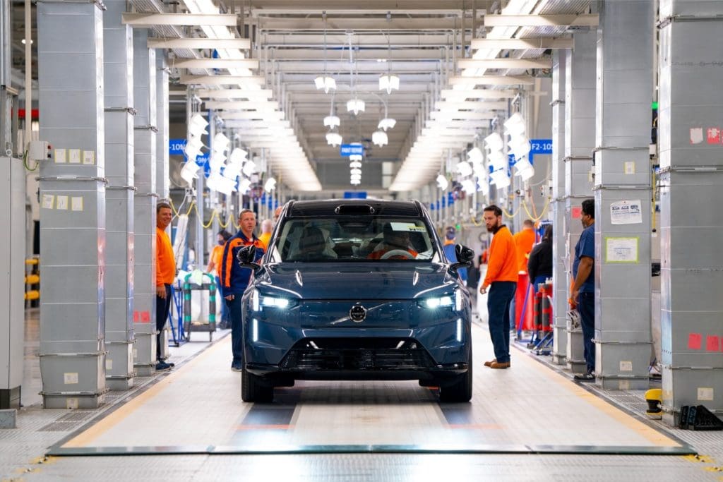 Peças reutilizadas: Volvo poupou 553 toneladas de matérias-primas em 2023