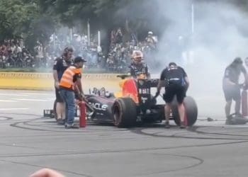 VIDEO – Yuki Tsunoda’s Red Bull RB8 Goes Up in Flames During Spectacular Taiwan Show Run