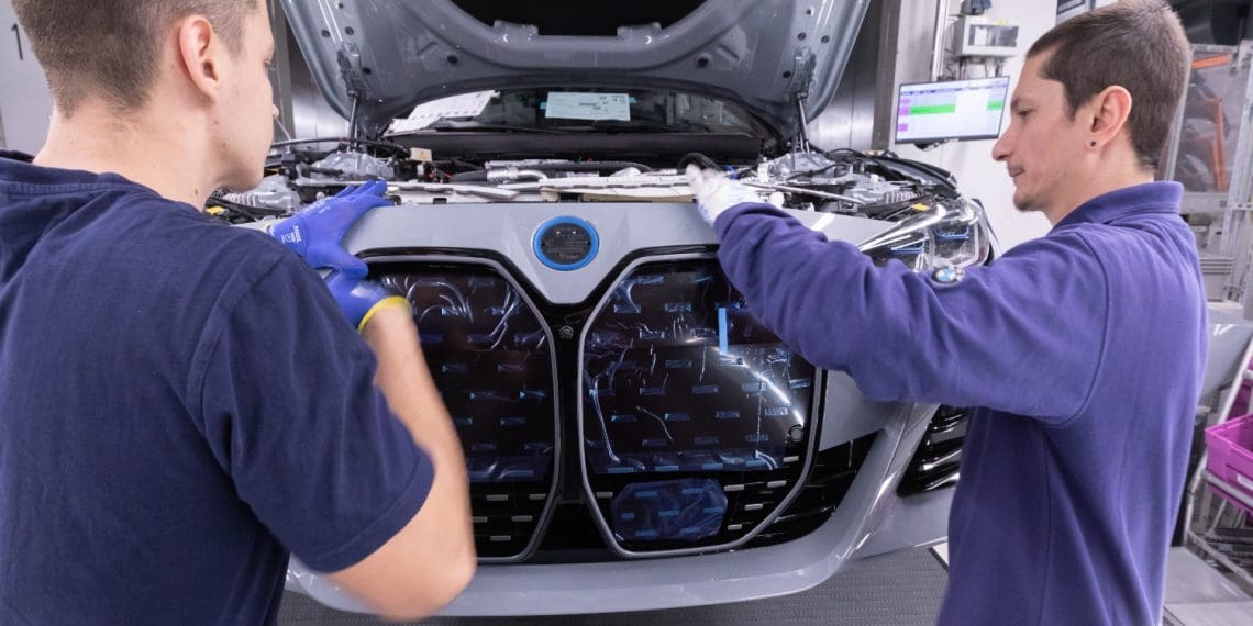 BMW investe €650 milhões para produzir modelos 100% elétricos na fábrica de Munique