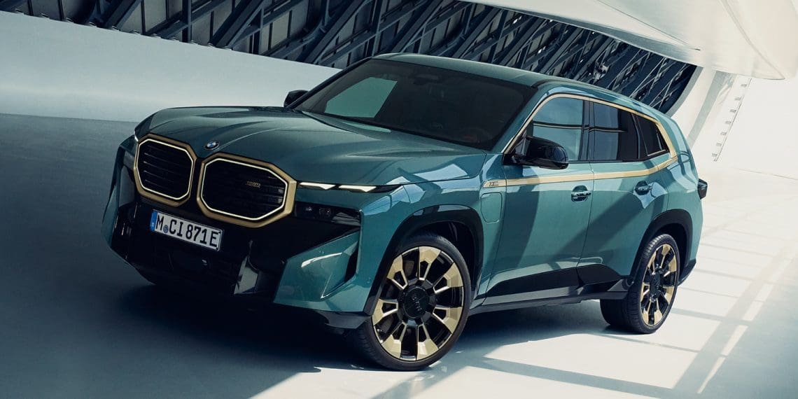 BMW’s Big SUV, the XM, Struggles to Gain Traction: Sales Plummet 30% as 2024 Looks Grim