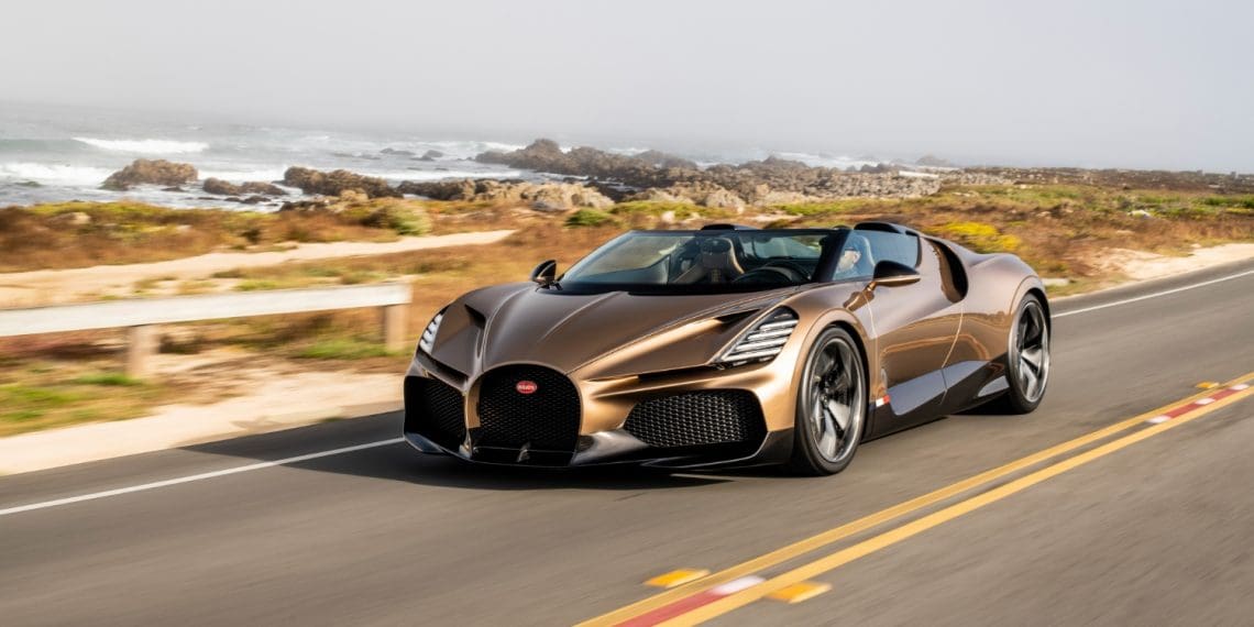 Bugatti Mistral: expoente máximo dos descapotáveis no adeus ao motor W16
