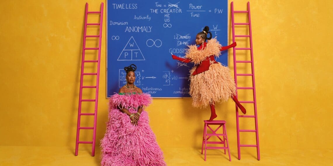 Calendário Pirelli 2024 celebra a África colorida