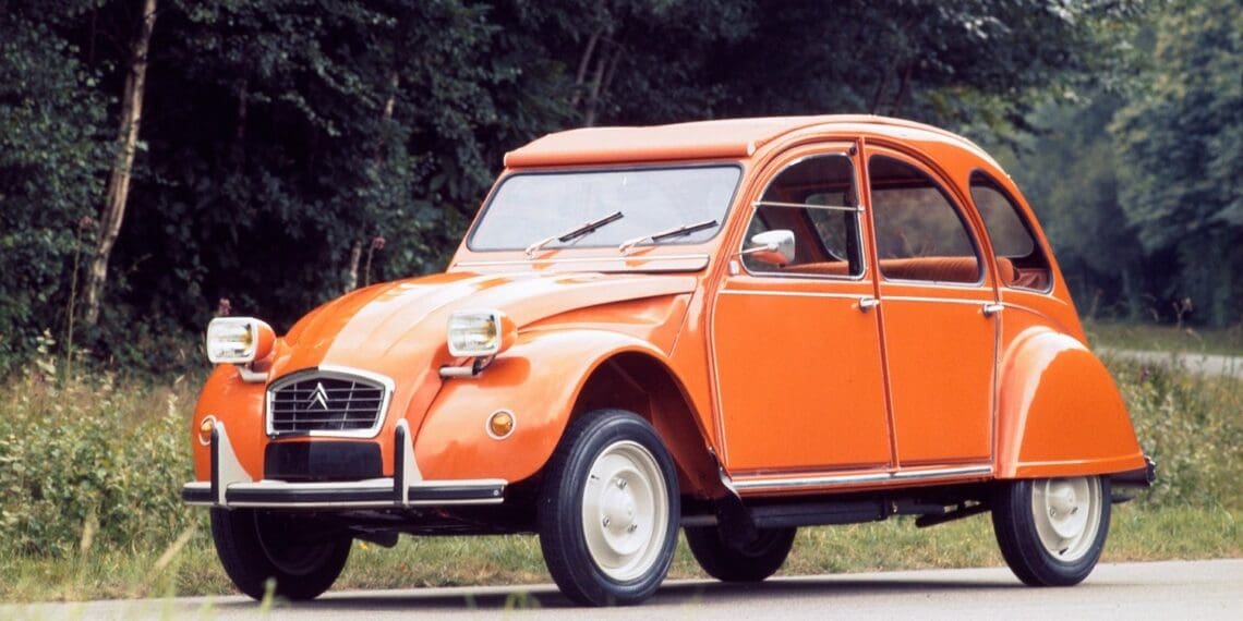 Icónico Citroën 2 CV comemora 75 anos