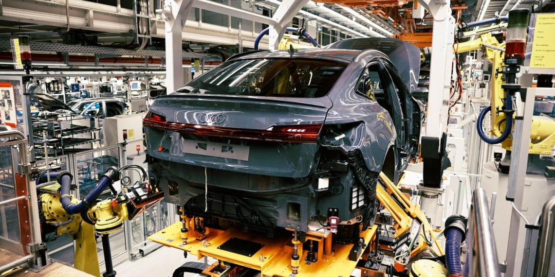 Quebra na venda de elétricos pode obrigar ao fecho de fábrica da Audi em Bruxelas