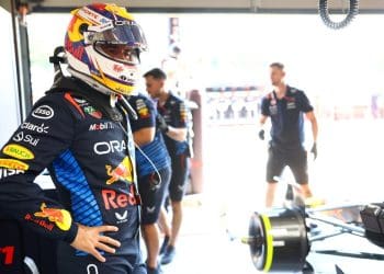 Fórmula 1 podcast: O futuro de Perez está em risco devido às ações dos concorrentes da Red Bull?