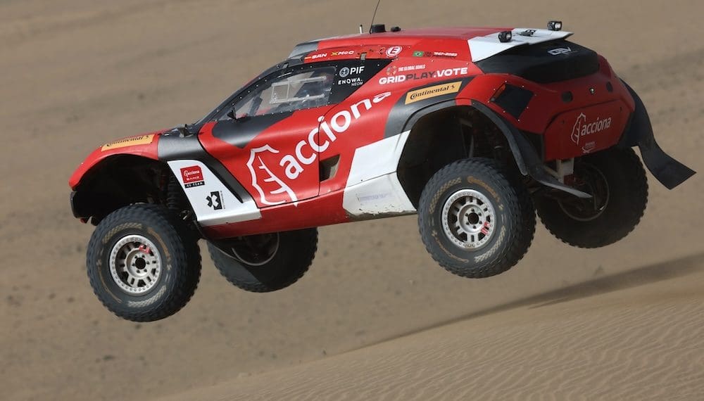 Acciona Sainz prend le contrôle lors du deuxième Desert X Prix