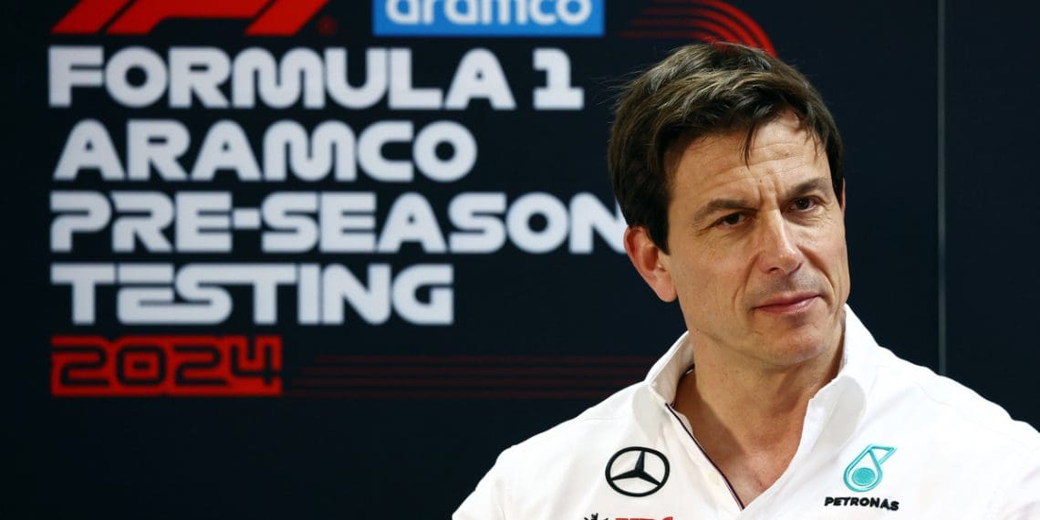 Toto Wolff elogia mudança no design do carro da Red Bull na Fórmula 1 como ‘muito audaciosa’