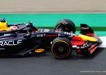 Grande Prêmio do Japão Treino Livre 3: Verstappen na frente do companheiro de equipe da Red Bull.