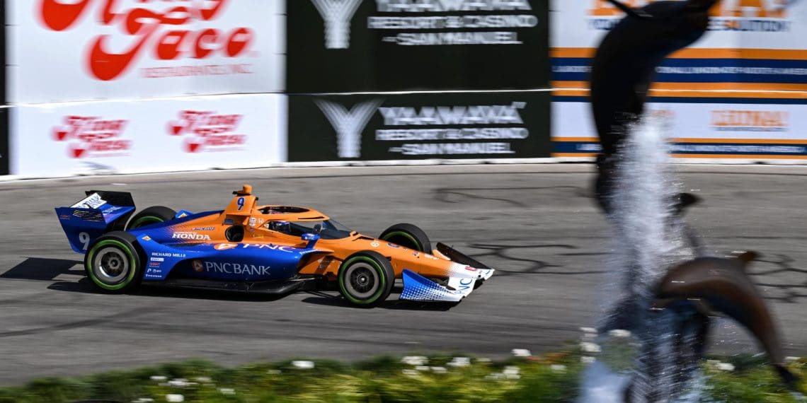 Dixon se destaca em plano de combustível para vencer corrida da IndyCar em Long Beach.