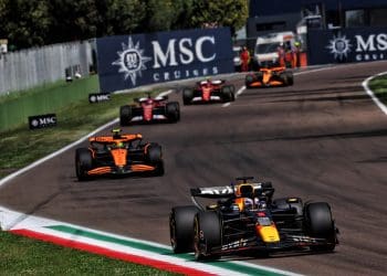 Podcast: Corrida em Imola mostra que a Red Bull não está mais dominando.