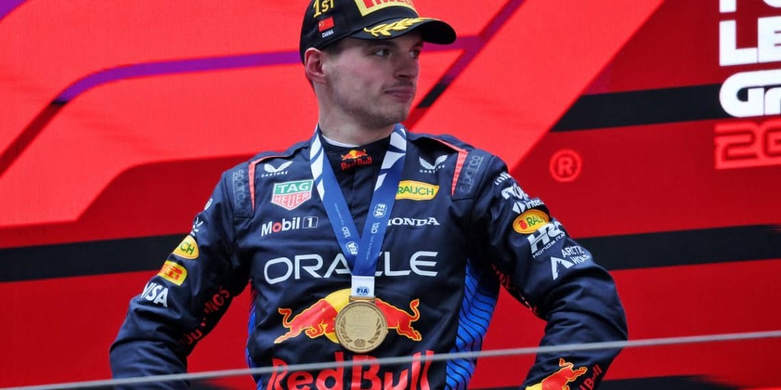 Horner acredita que Verstappen merece maior reconhecimento por sua performance consistente.