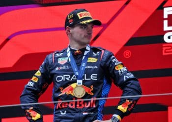 Horner acredita que Verstappen merece maior reconhecimento por sua performance consistente.