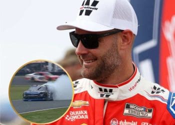 VÍDEO: Shane van Gisbergen, conhecido como o “Deus do Burnout”, celebra sua primeira vitória na Xfinity Series fazendo drifts em Portland.