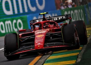 Carlos Sainz está em conflito depois de não garantir a primeira posição na classificação da Fórmula 1 na Austrália.