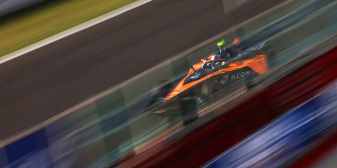 Hughes reivindica a primeira posição para a segunda corrida do E-Prix de Misano.