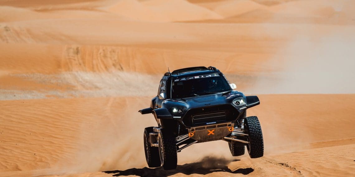 Carlos Sainz vai proteger a liderança do Campeonato Mundial de Rali no JCW Mini.