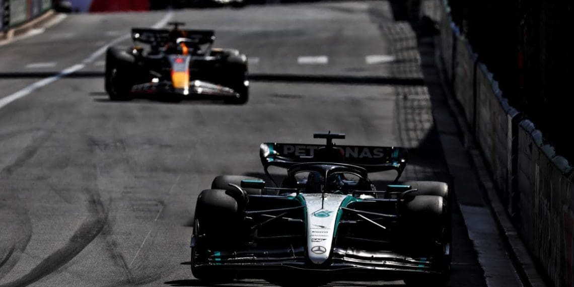 Horner intrigado pela abordagem derrotista da Mercedes na corrida de Fórmula 1 em Mônaco.