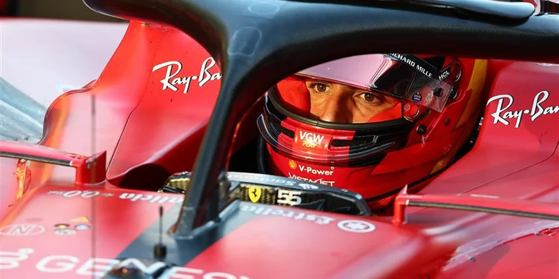 Jeremy Clarkson provoca debate sobre vitória de Carlos Sainz na Austrália após cirurgia.