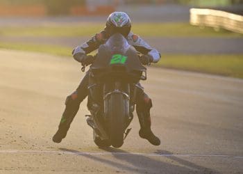 Morbidelli enfrenta desafios intransponíveis em campanha crucial na MotoGP.