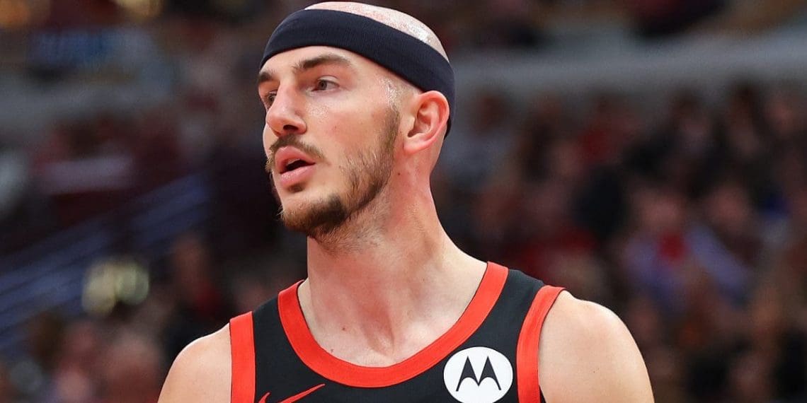 Title: Hopeful Inquiries About Bulls’ Alex Caruso as Trade Deadline Looms